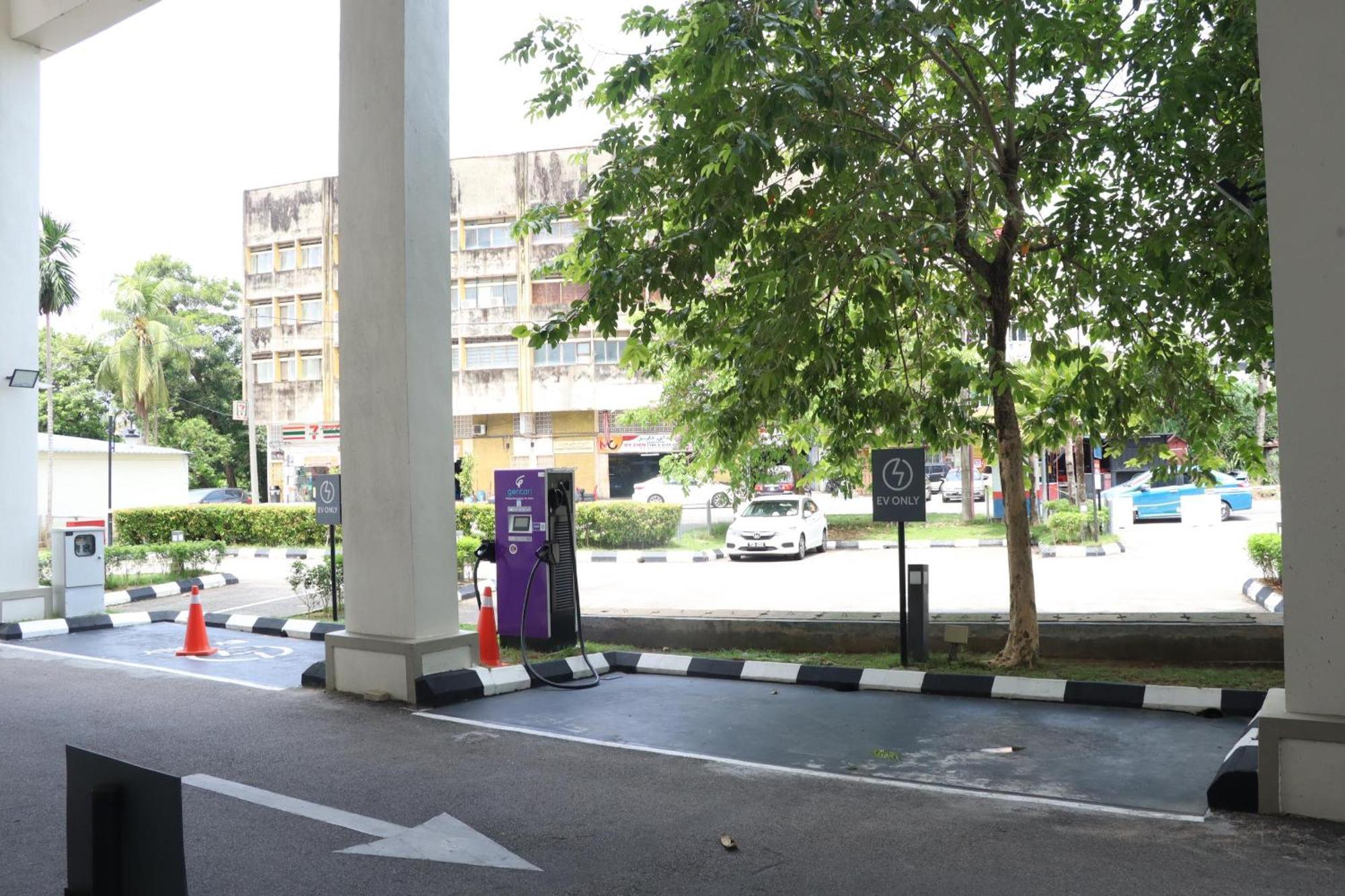 Hotel Perdana Kota Bharu Exterior foto